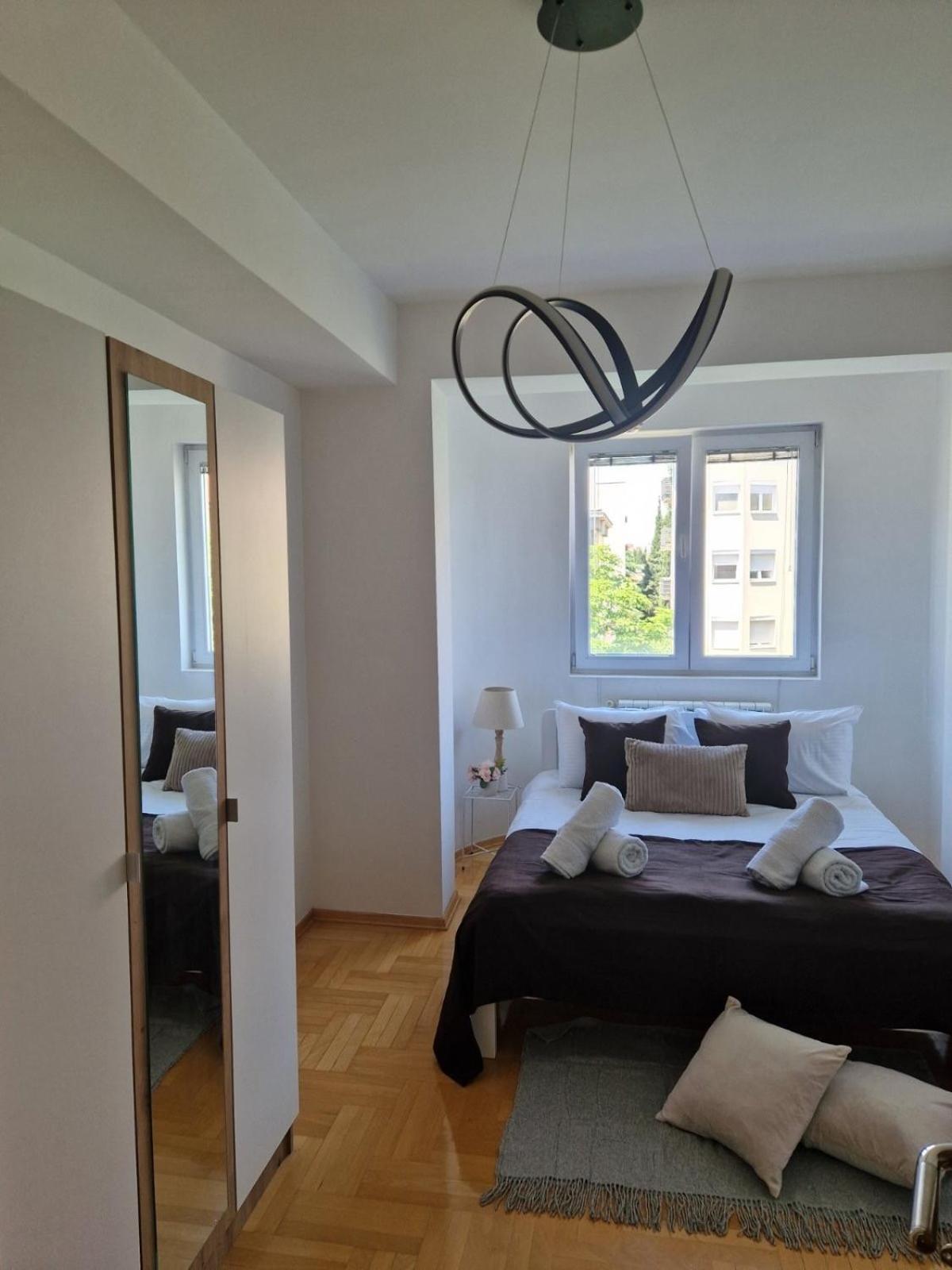 Kamche Lux Apartment Skopje Esterno foto