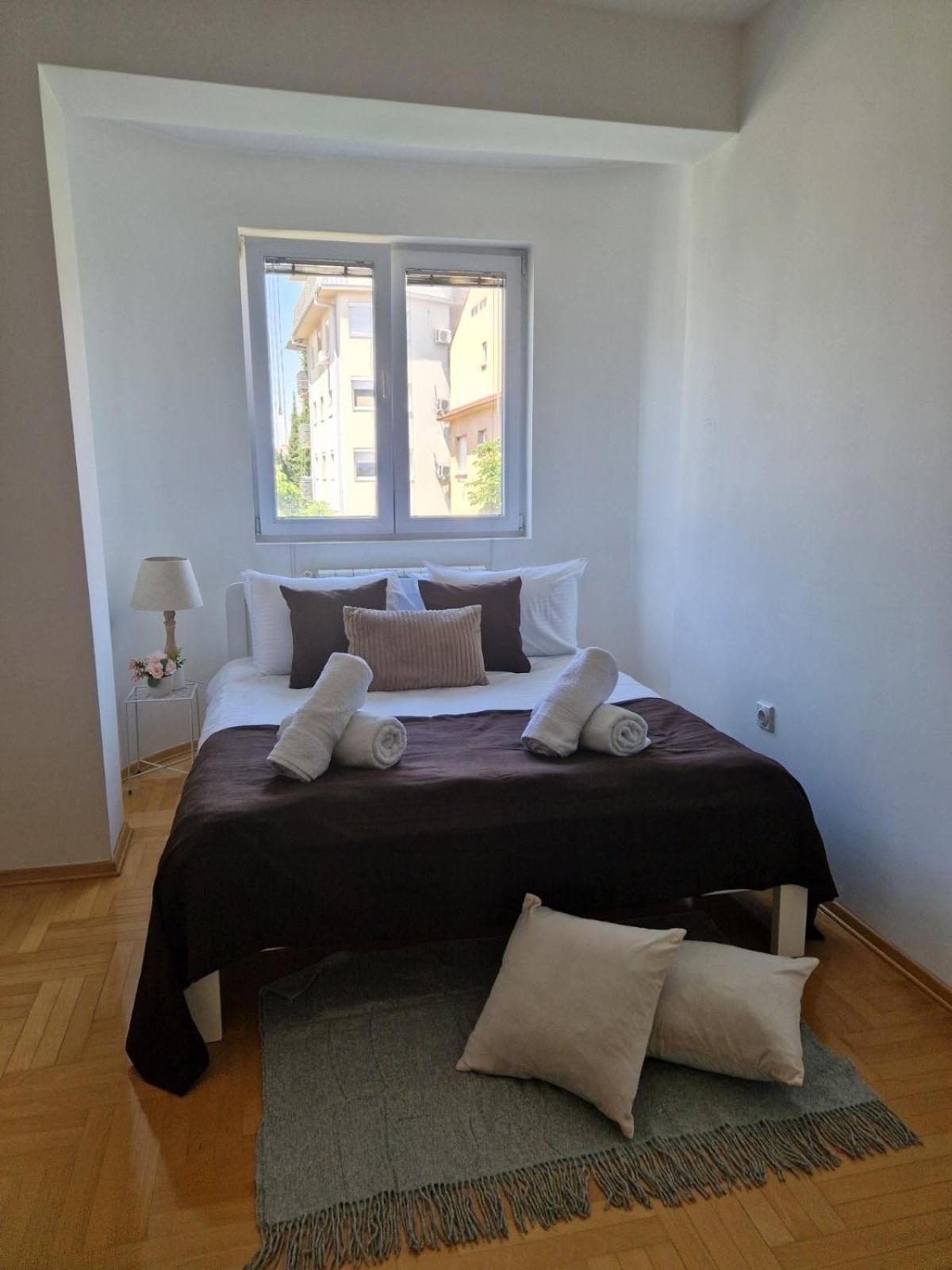 Kamche Lux Apartment Skopje Esterno foto