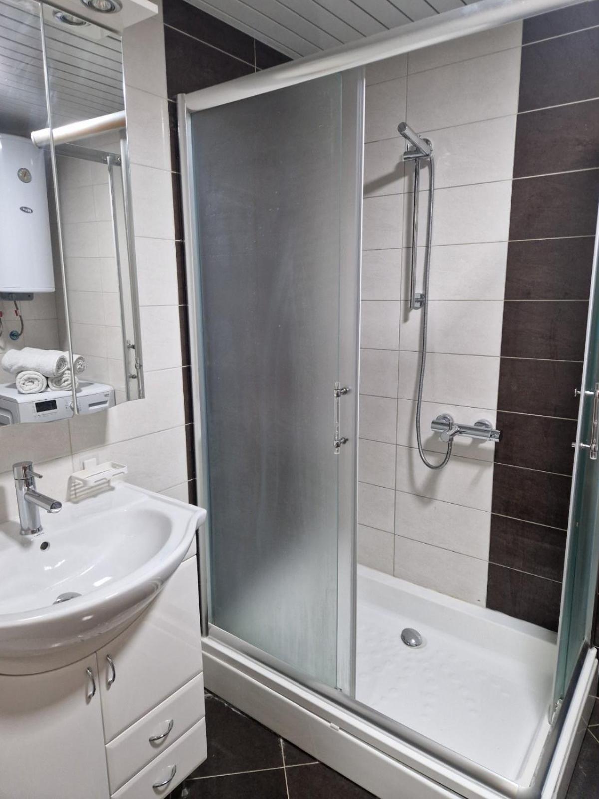 Kamche Lux Apartment Skopje Esterno foto