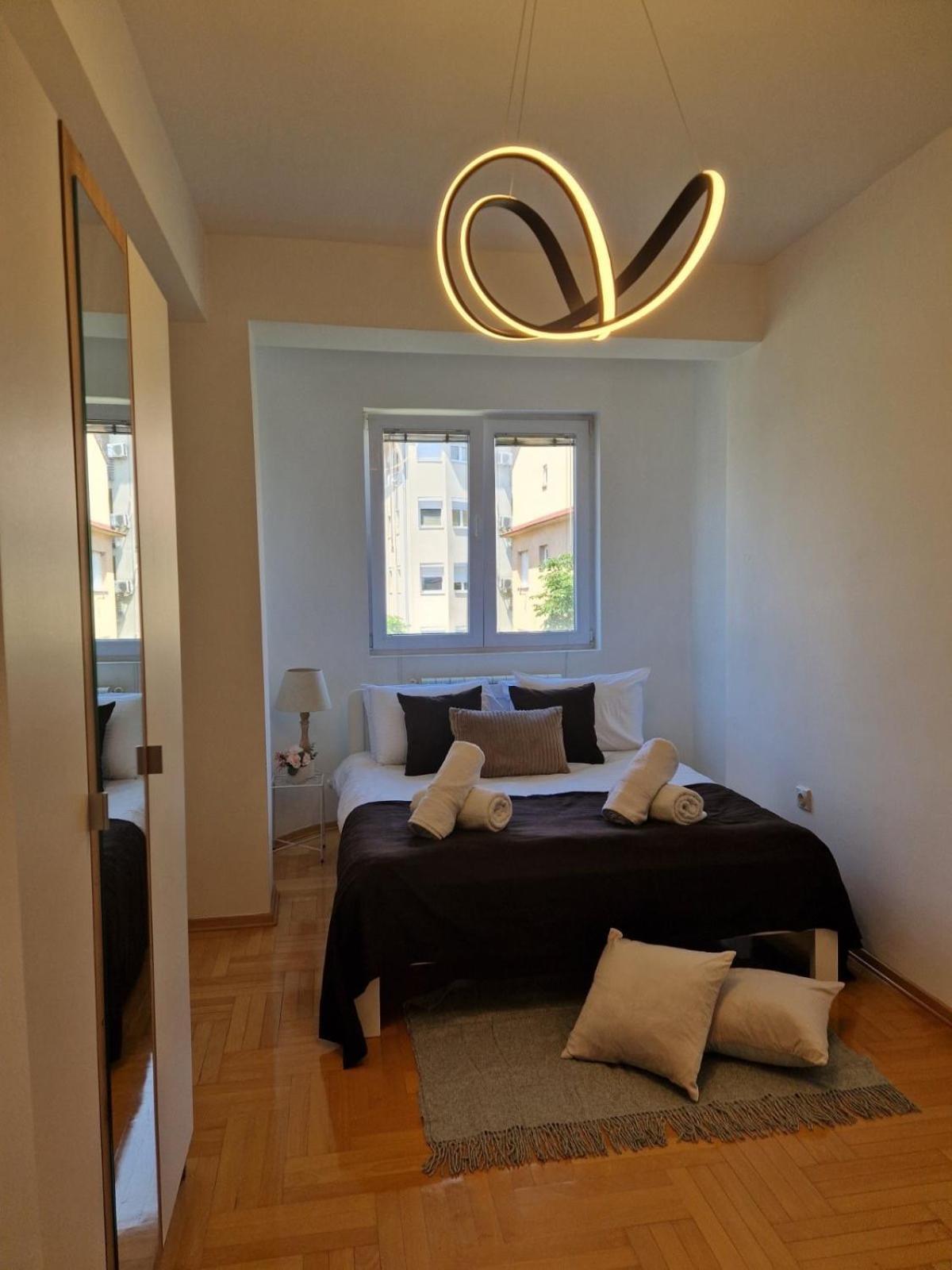 Kamche Lux Apartment Skopje Esterno foto