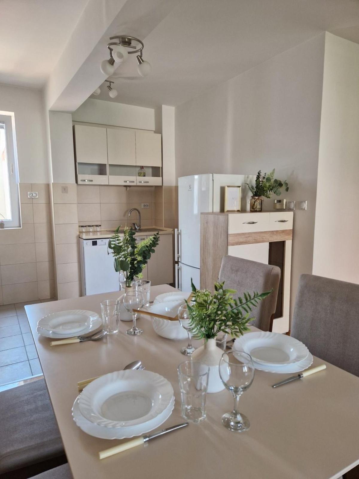 Kamche Lux Apartment Skopje Esterno foto